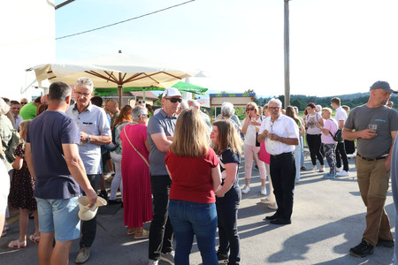Kulturna prireditev Na lepi Menišiji 63 Foto Ljubo Vukelič